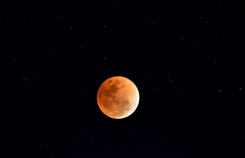 Non perdete la Luna Rosa