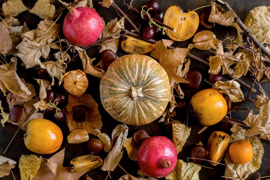 Zucche e mele granate: abbondanza e salute